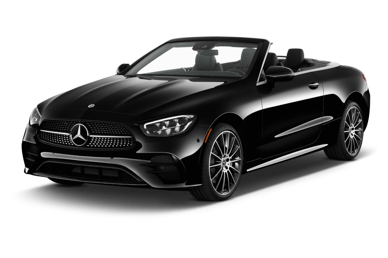 Front three quarter view of a Front three quarter view of a 2022 Mercedes Benz E-Class Cabriolet E450 2 Door Convertible angular front stock photos of front three quarter view